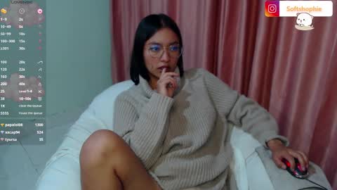 Snapshot of leslie__anderson chatting on 03.08.25 Leslie online show from 03.08.25