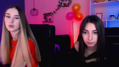 leslie_bird online show from 04.02.26