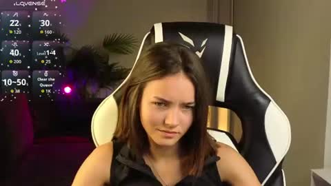 Leslie online show from 07.02.26