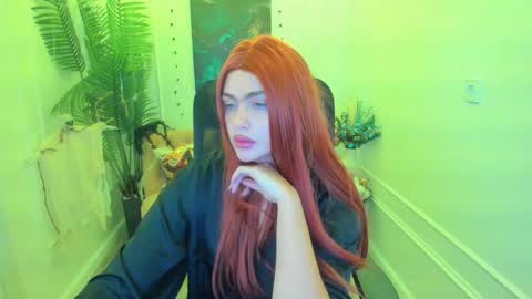 lesliemineg online show from 11.01.25