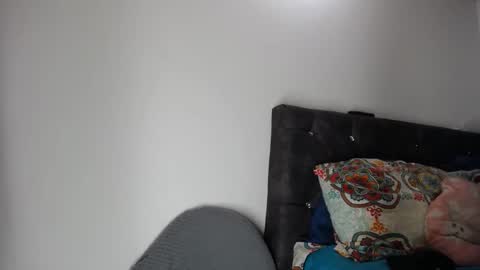 lessliee online show from 12.05.24