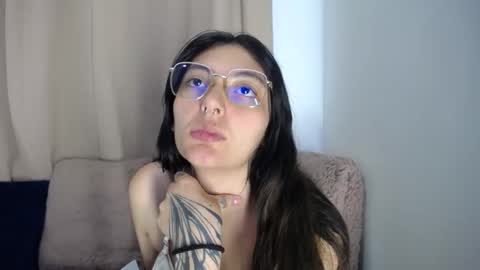 lessliee online show from 03.27.26