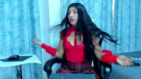 lessly online show from 10.11.25