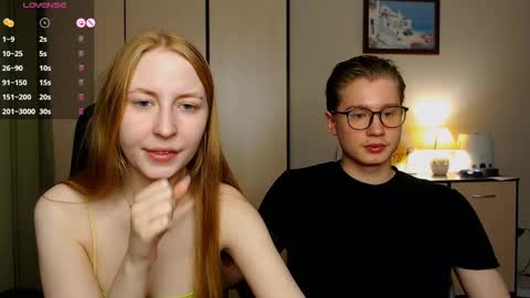 Snapshot of lessyxjhony chatting on 02.10.25 Alisa Jhony online show from 02.10.25