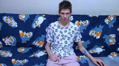 lester_broo online show from 06.12.26