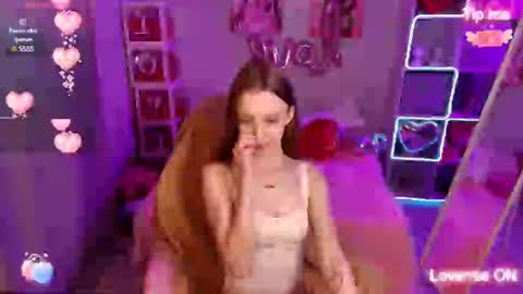 Snapshot of lesyahayes chatting on 02.13.25 Lesya online show from 02.13.25