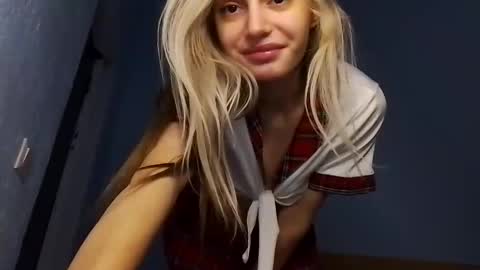 lesyawhite online show from 11.01.25