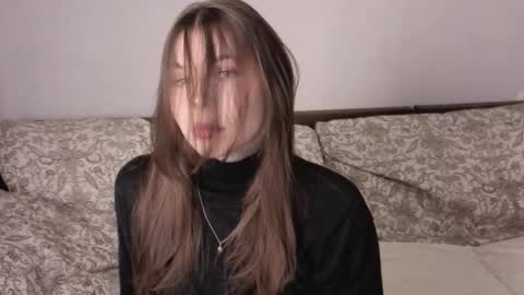 Snapshot of let_me_seee chatting on 11.22.25 Fiona online show from 11.22.25