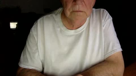 letscum2gether0 online show from 01.27.25