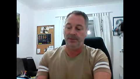 Snapshot of letshavefun2gether68 chatting on 11.28.25 letshavefun2gether68 online show from 11.28.25