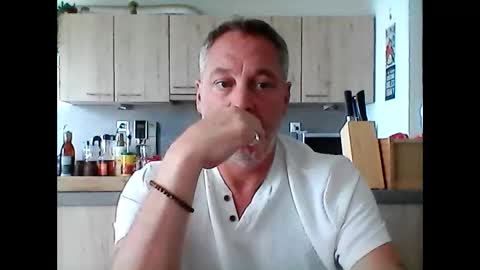Snapshot of letshavefun2gether68 chatting on 05.31.26 letshavefun2gether68 online show from 05.31.26