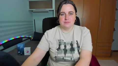 Naomi online show from 06.28.26