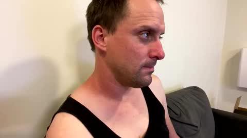 lilithgaze online show from 10.21.25