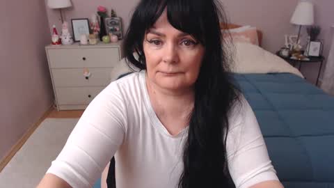 Mary online show from 12.22.24