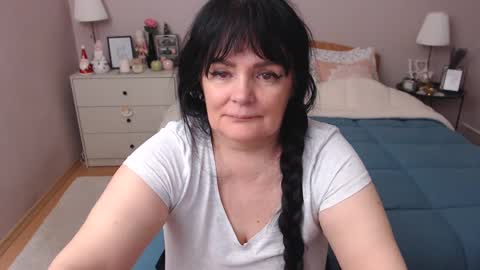 Mary online show from 12.30.24