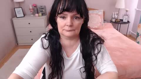 Mary online show from 04.04.26