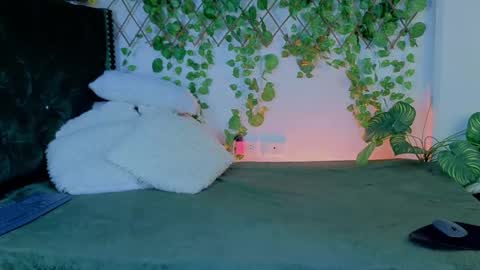 Levi  online show from 11.18.25