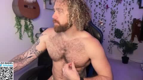 Snapshot of levi_daniel chatting on 01.16.26 Levi Daniel online show from 01.16.26