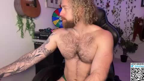 Snapshot of levi_daniel chatting on 02.11.26 Levi Daniel online show from 02.11.26