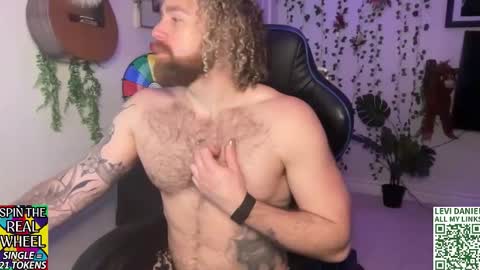 Snapshot of levi_daniel chatting on 02.18.26 Levi Daniel online show from 02.18.26