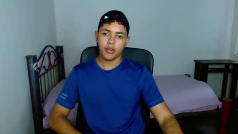 Snapshot of levii_7 chatting on 09.16.25 0600AM-1200PM - online show from 09.16.25
