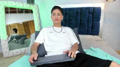 LevySteven online show from 11.21.25