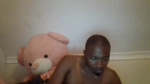 Snapshot of lewinskytheone chatting on 02.21.25 lewinskytheone online show from 02.21.25