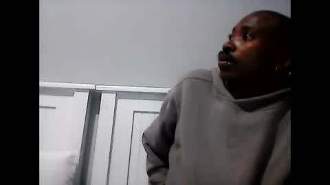 Snapshot of lewinskytheone chatting on 12.17.25 lewinskytheone online show from 12.17.25