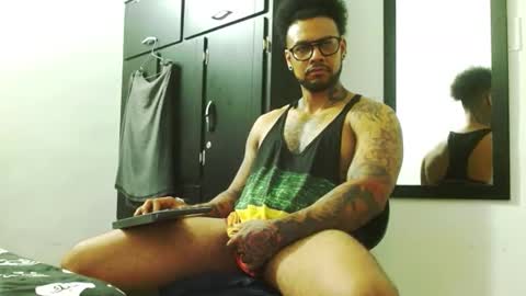 Lewis Strong online show from 11.02.25