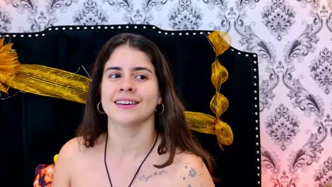 LexaDeRuso online show from 12.17.25