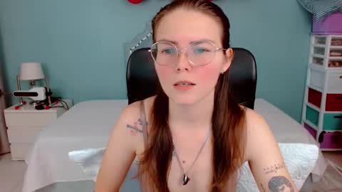 Lexas Room online show from 09.27.25
