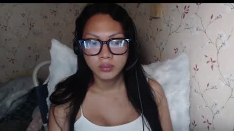 Snapshot of lexi09822 chatting on 06.17.26 Hev Lexi online show from 06.17.26