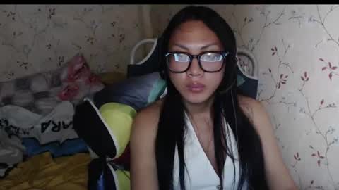 Snapshot of lexi09822 chatting on 06.27.26 Hev Lexi online show from 06.27.26