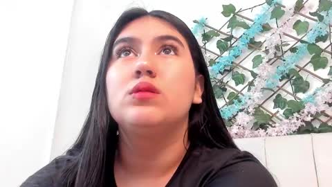 Gabrielle online show from 10.17.25