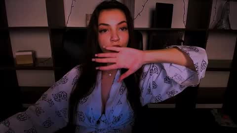 Alexia online show from 12.12.24