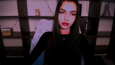 Alexia online show from 12.16.24