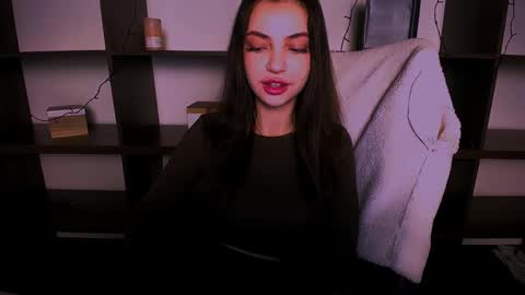 Alexia online show from 12.21.24