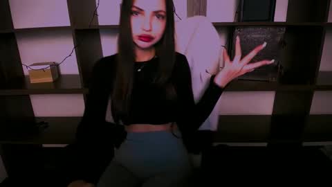 Alexia online show from 01.12.25