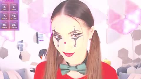 Alexia online show from 10.15.25