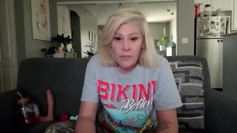 Lexi online show from 02.04.26