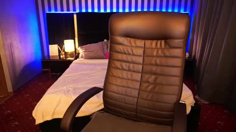 Snapshot of lexi_si chatting on 02.16.25 lexi_si online show from 02.16.25