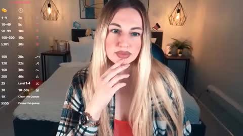 Snapshot of lexi_terele chatting on 10.02.25 Lexy - Follow me online show from 10.02.25
