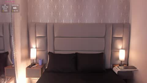 Snapshot of lexiee__ chatting on 11.21.25 lexiee__ online show from 11.21.25