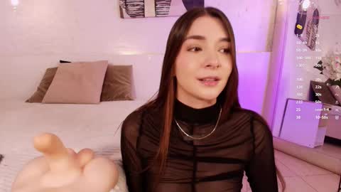 Lexie  online show from 03.04.25