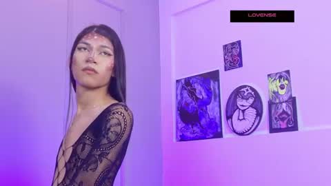 lexielancaster cr online show from 06.12.26