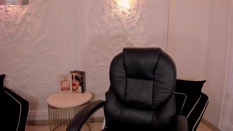 Lexie  online show from 03.21.26