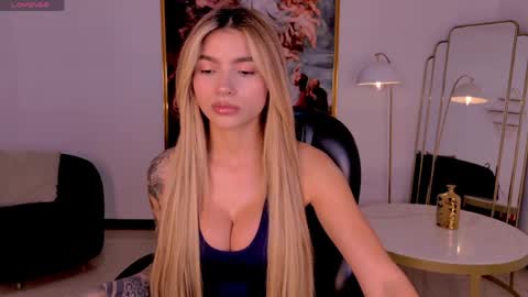Lexie  online show from 06.05.26