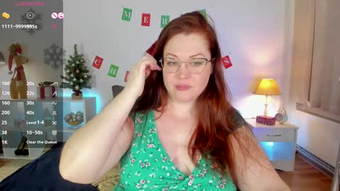 Snapshot of lexiflower1 chatting on 12.27.24 Lexi online show from 12.27.24