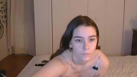 Lexiii  online show from 04.17.26