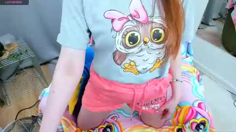 Snapshot of lexihoward chatting on 06.26.26 Lexi online show from 06.26.26